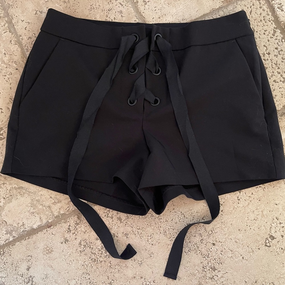 Express Shorts Size 0 Brand New without tag